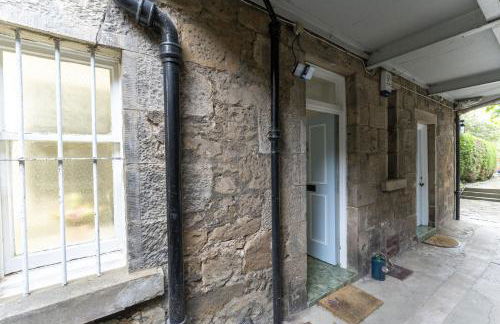 The Lindsay House - Photo 3