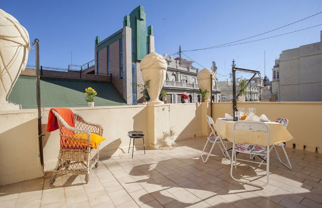 Atico de lujo plaza ayuntamiento pet friendly - Photo 12