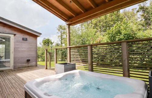 6 Southern Place - Photo 1