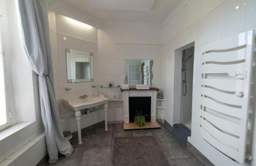 Appartement de 2 Chambres au 1er Etage - Foto 7