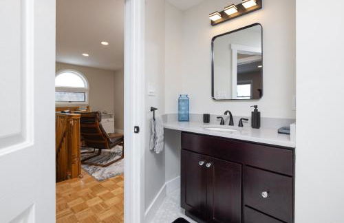 Lakefront Luxury at Stony Pointe - Foto 21