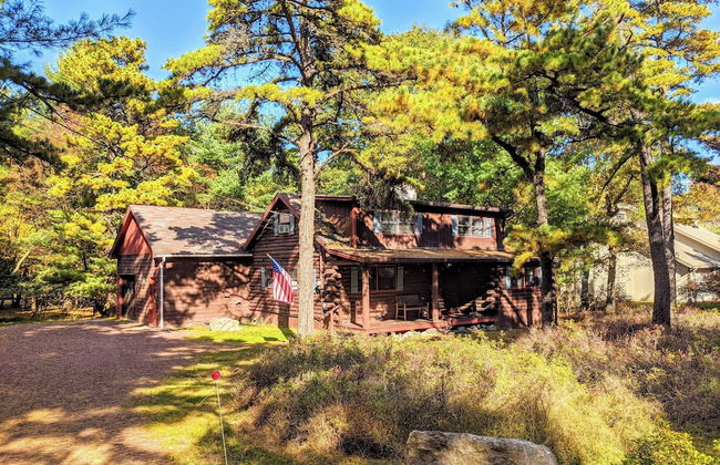 Hickory Cabin by Avantstay Firepit, Hot Tub, Game Room, Great Location - Foto 34