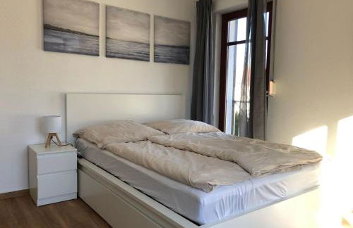 Ferienwohnung-Mary-Poppins-mit-Balkon-zwischen-Strand-Wald-Wiese-im-Suedosten-der-Insel-Ruegen - Foto 10