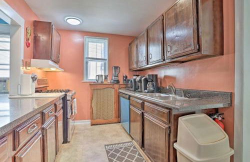 Suburban Home with Backyard Patio Less Than 7 Miles to Dtwn! - Foto 10