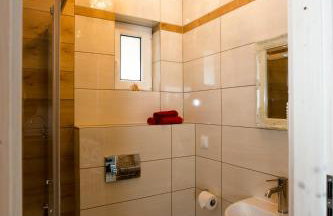 Domki Nad Rozlewiskiem Basen, Małpi Gaj w Świetlicy - Wszystko dla Dzieci - Foto 35