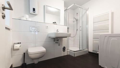 T&K Apartments - Several Apartments in Wegberg - Photo 3, Shower