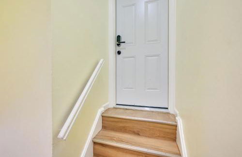 Walk to Public Transit Apt Next to Lincoln Park - Photo 20