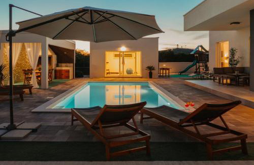 Villa ARIA with a private heated pool - Foto 2