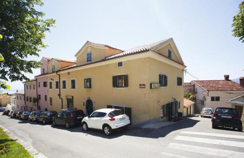 Apartments Villa Kastav in Old town center with sea view and parking - Photo 35