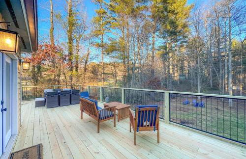 Spa Lodge Sleeps 9 Sauna Hot Tub Mtn Views - Foto 29