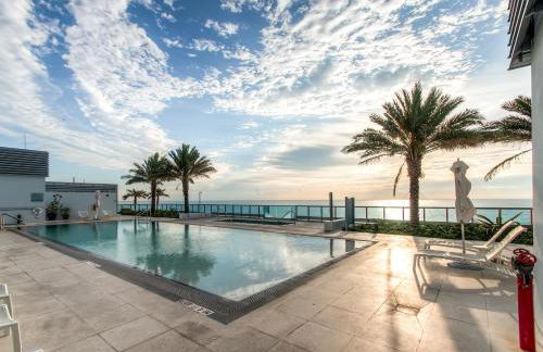 Churchill Suites Monte Carlo Miami Beach - Foto 2