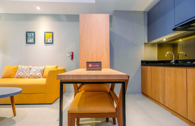 Luxury 1BR Apartment with Golf View at Mustika Golf Residence - Photo 7