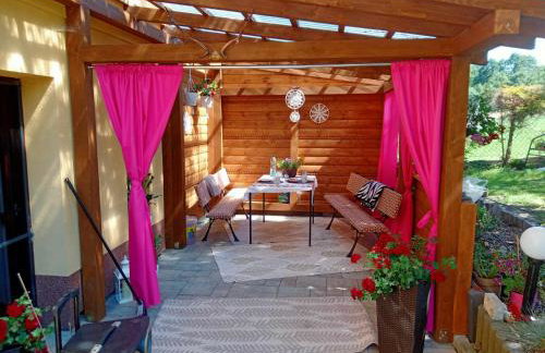 POD RÓŻĄ - Foto 23