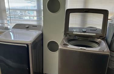 Farmhouse Oasis w Pool Heated Spa Treehouse and Game Room Located Centrally off I-4 - Foto 19