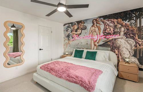 Disco Jungle with Fire Pit+Poolside TV+Yard Games - Photo 24