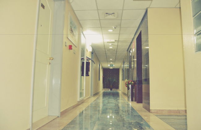 Sky Hotel Apartments - Foto 33