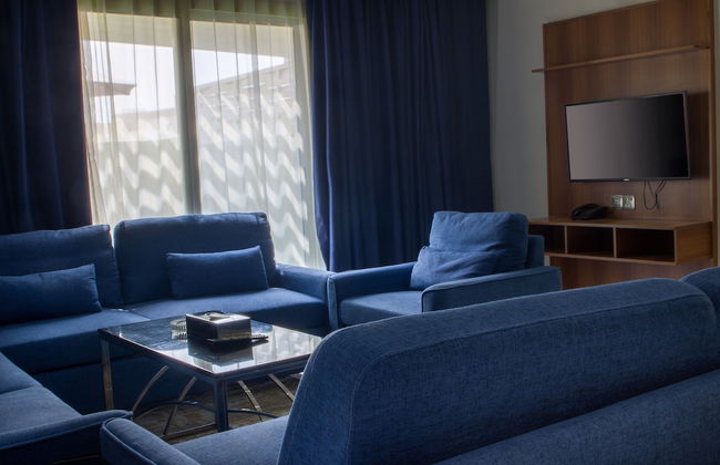 Atana Park - Photo 10