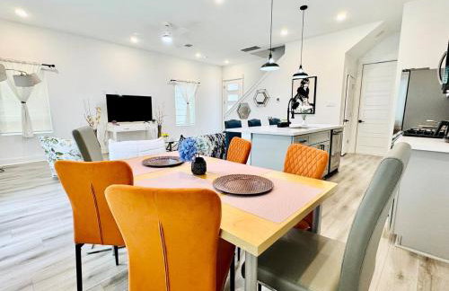 Modern getaway near downtown and airport - Foto 6