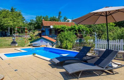 2 Bedroom Awesome Home In Opatija - Foto 1