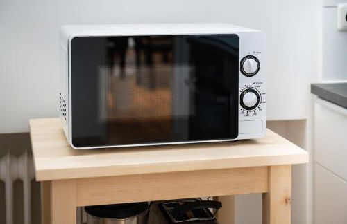 Big Central Apartment near Rotkreuzplatz with 3 BR for 12 PAX - Photo 22