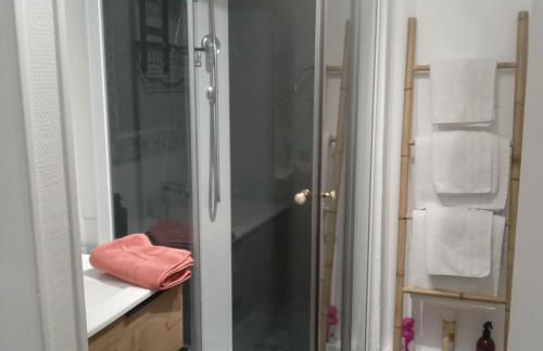 Le TOURNY-Studio cosy avec ascenseur- Sarlat - Coeur cité médiévale - Foto 10