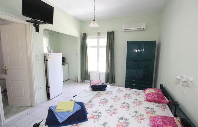 Room-pelagos Studios by Frangki - Foto 3