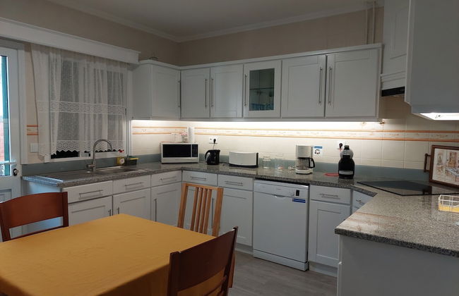 Holiday Home 2 Minutes From the Beach and Close to Major Tourist Attractions! - Foto 13