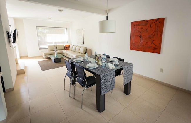 Redwood Villas Extended Stay Zona Industrial - Photo 19