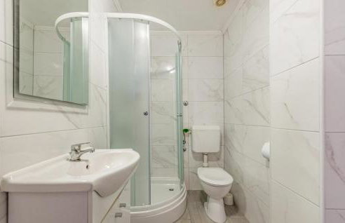 Beautiful Apartment In Kustici With Wifi - Foto 19