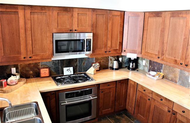 Pacific Rim Retreat - Photo 7