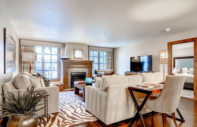 Ascent by East West Hospitality - Foto 19