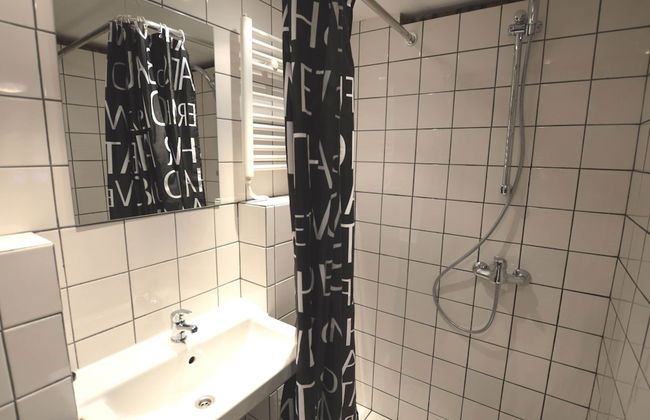 Rustic Farmhouse With Pool - Photo 21