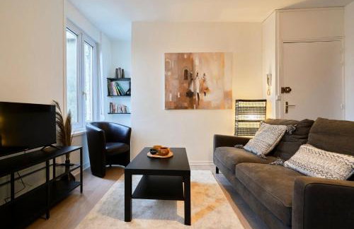 One bedroom apartment near tramway & shops - Foto 2