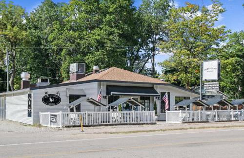 Luxe by the Lake - Pool Access - Photo 75