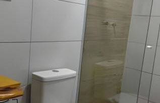 Recanto dos Canários - CHALÉ 2 - Foto 13