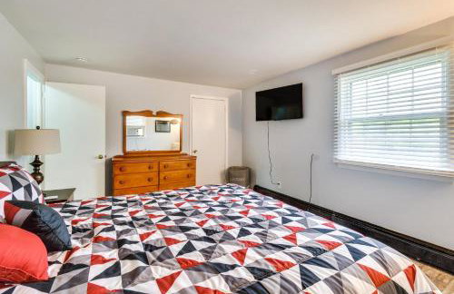 4 Mi to Dtwn Rochester: Charming Apt w/ Patio! - Foto 16