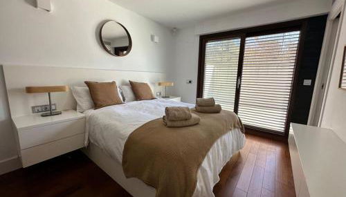 Villa Moderna Exclusiva con Jardín Privado La Villa de Sevilla - Photo 4, towels