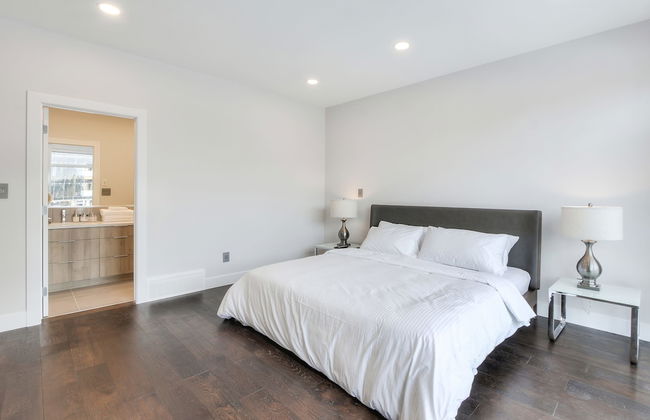 New Luxury Townhome 27 - Photo 5