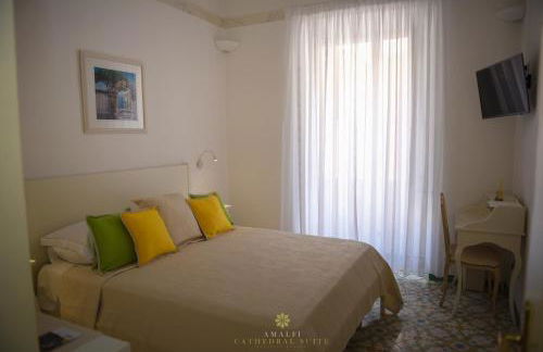 Amalfi Cathedral Suite - Photo 15