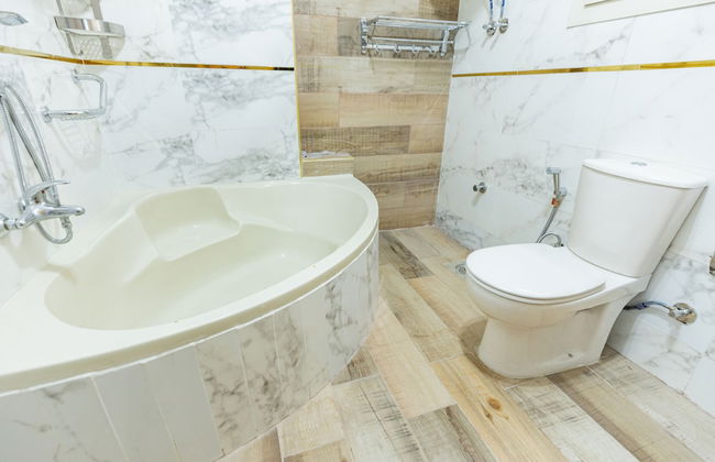 Oak Orchid Opulent 2 BR Apartment with Walk-in Closet - Foto 33