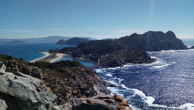 Vue panoramique sur les îles Cíes