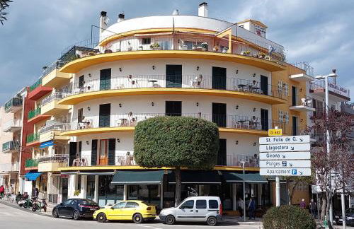 Apartamentos El Sol - Photo 39