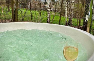 W Karkonoszach na Chacie jacuzzi, sauna, bilard, leśny park - Photo 2