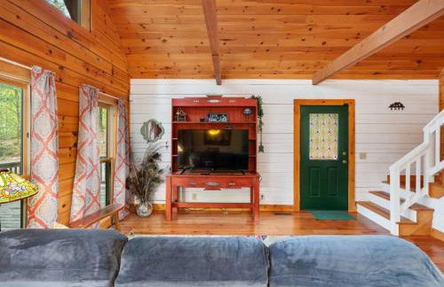 Gated neighborhood - Hot Tub & Fire Pit - Photo 8