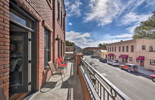 0660 Dtwn Salida Condo with Balcony - Foto 3