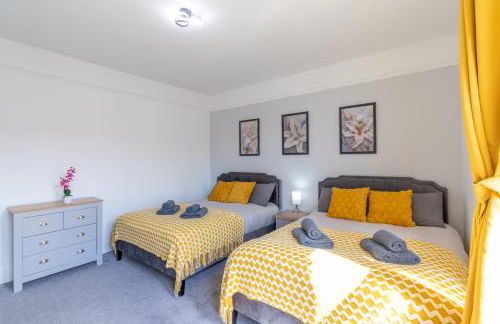 Open Mind Property - Cosy Home - 7 Beds & Parking - Foto 15