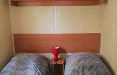 CAMPING 3* ! PROGHE DES GORGES DU VERDON ET LAC DE STE CROIX 04500 ! TOUT EQUIPE ! CHAMPS DE LAVANDES ! CALME ! NBRES ACTIVITES ! RANDONNEES ! NAUTISME ! - Foto 9