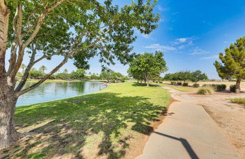 Quiet Casa Grande House Next to Villago Park! - Foto 21