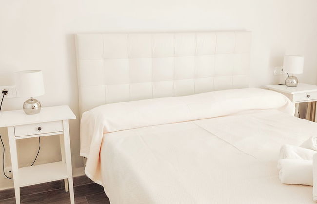 Apartamentos La Roca Rentals - Foto 14