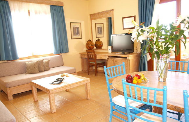 Mylos Hotel Apartments - Foto 32